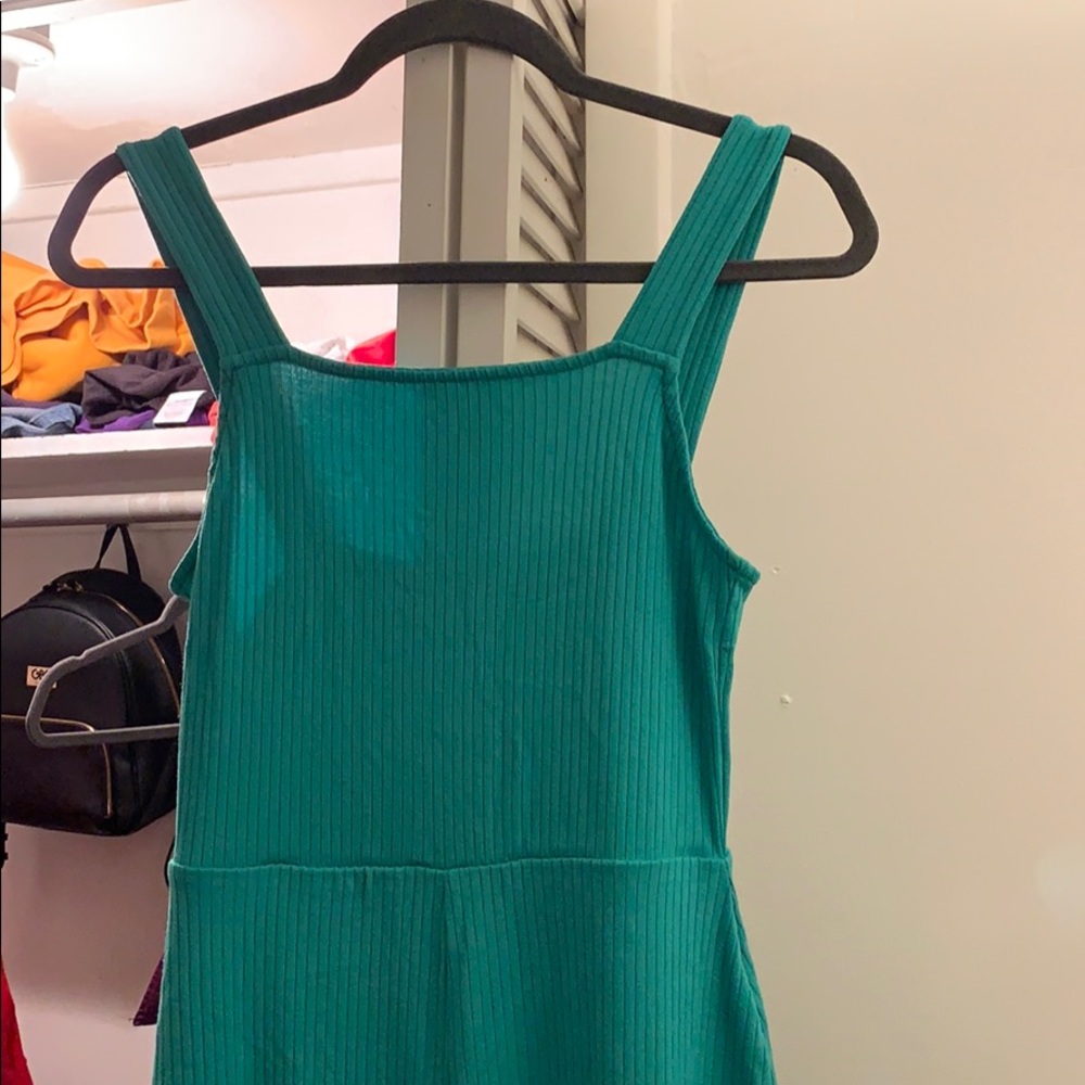turquoise jumper